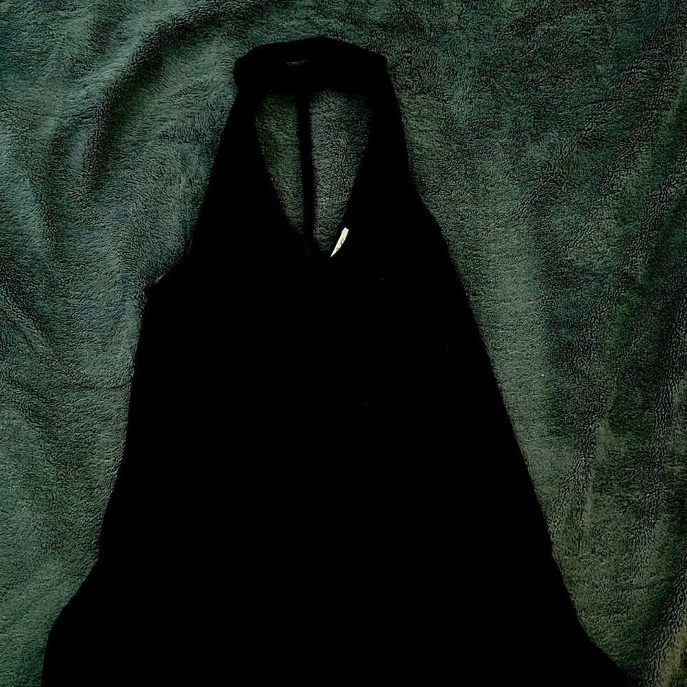 Choker neck tank